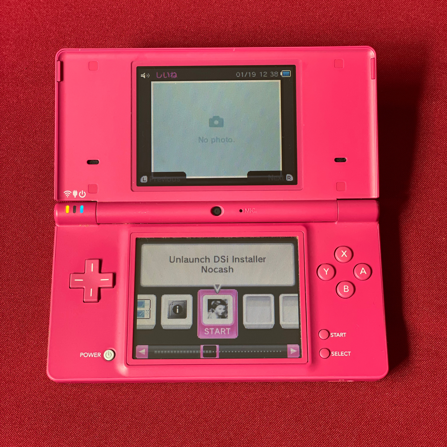 Nintendo DSi Pink