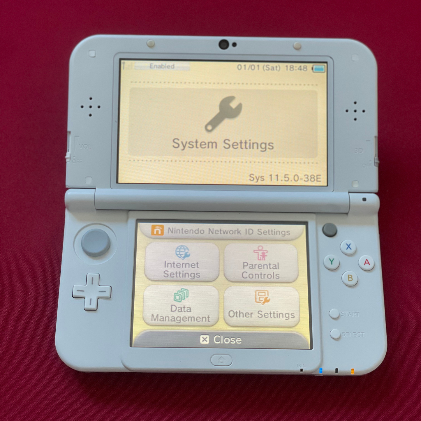 New Nintendo 3DS LL (XL) SNES Special edition (reshell)