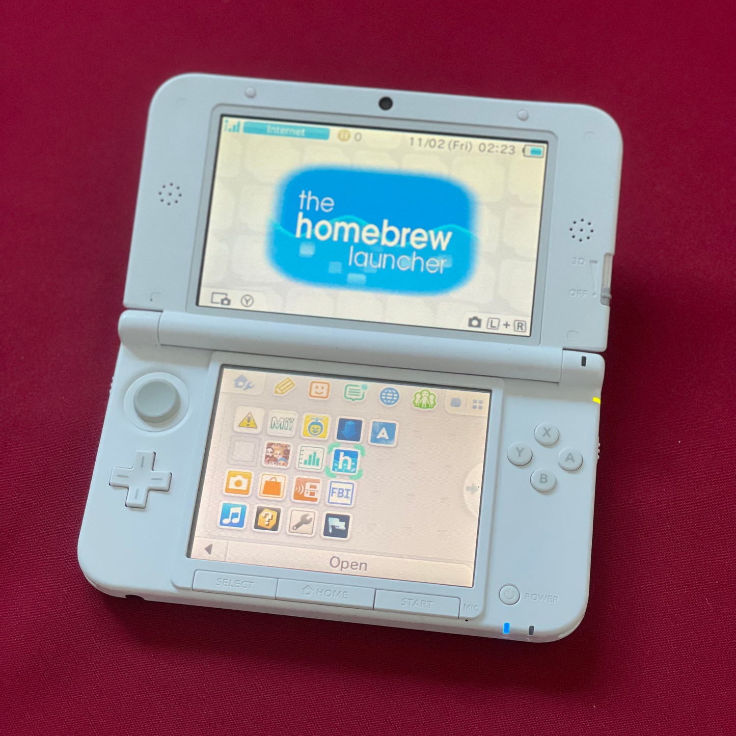 Nintendo 3DS LL (XL) Disney Magical World Special Edition
