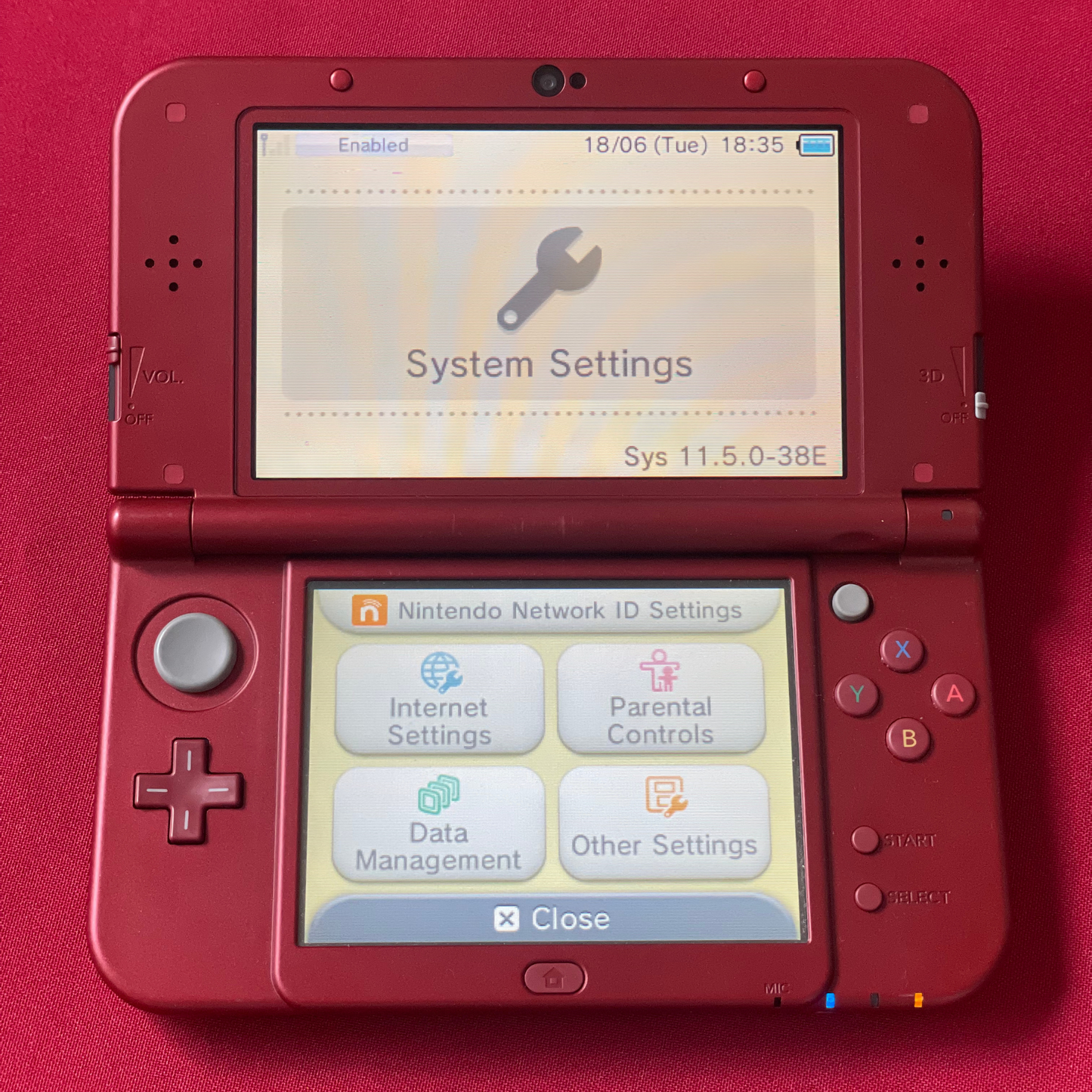 New Nintendo 3DS LL (XL) Monster Hunter X