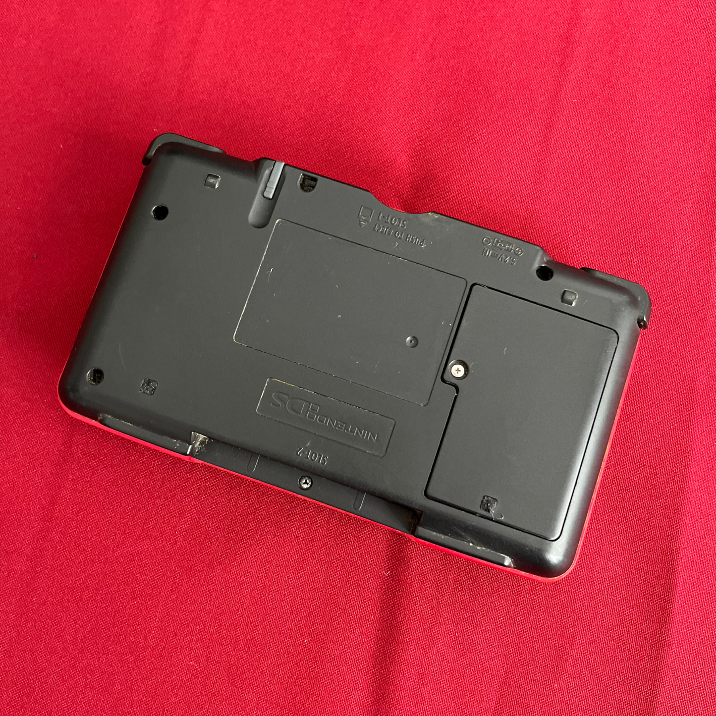 Nintendo DS Red