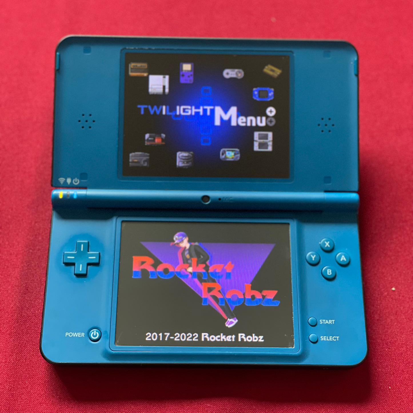 Nintendo DSi LL (XL) Blue