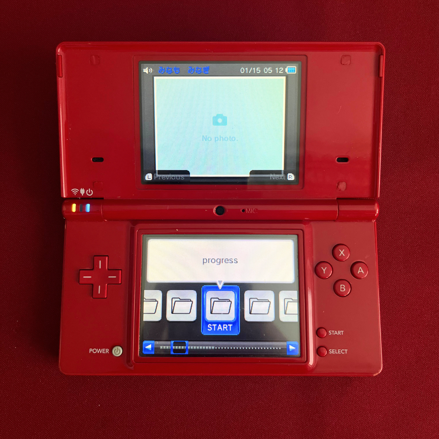 Nintendo DSi Matte Red