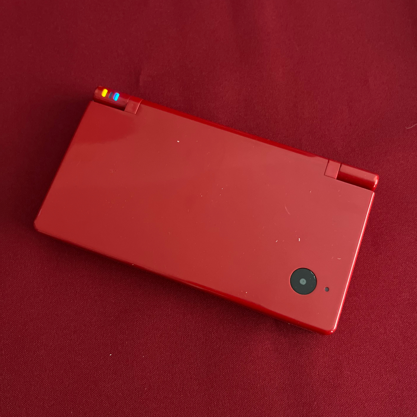 Nintendo DSi Matte Red