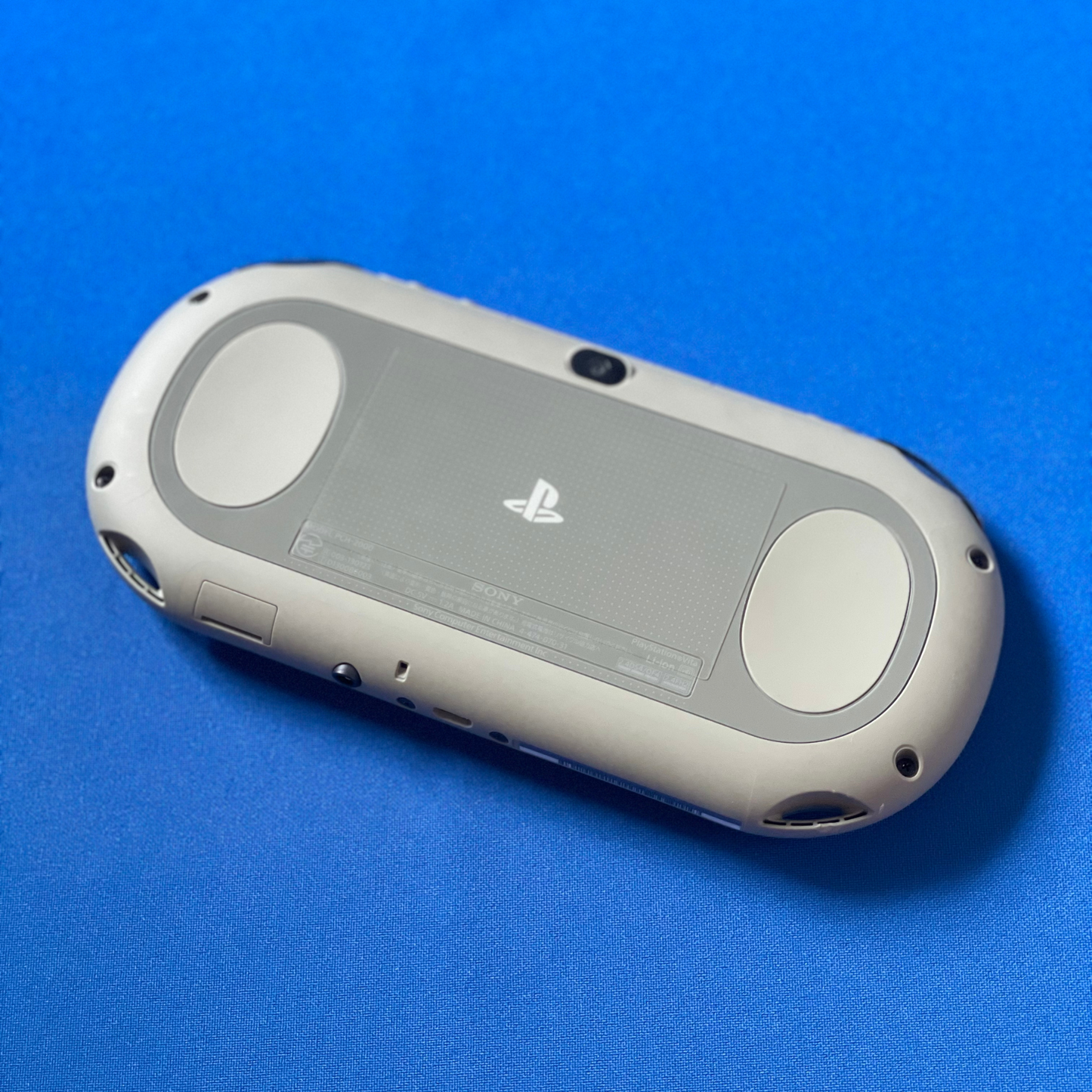 Sony PlayStation Vita 2000 (Slim) Khaki & Black