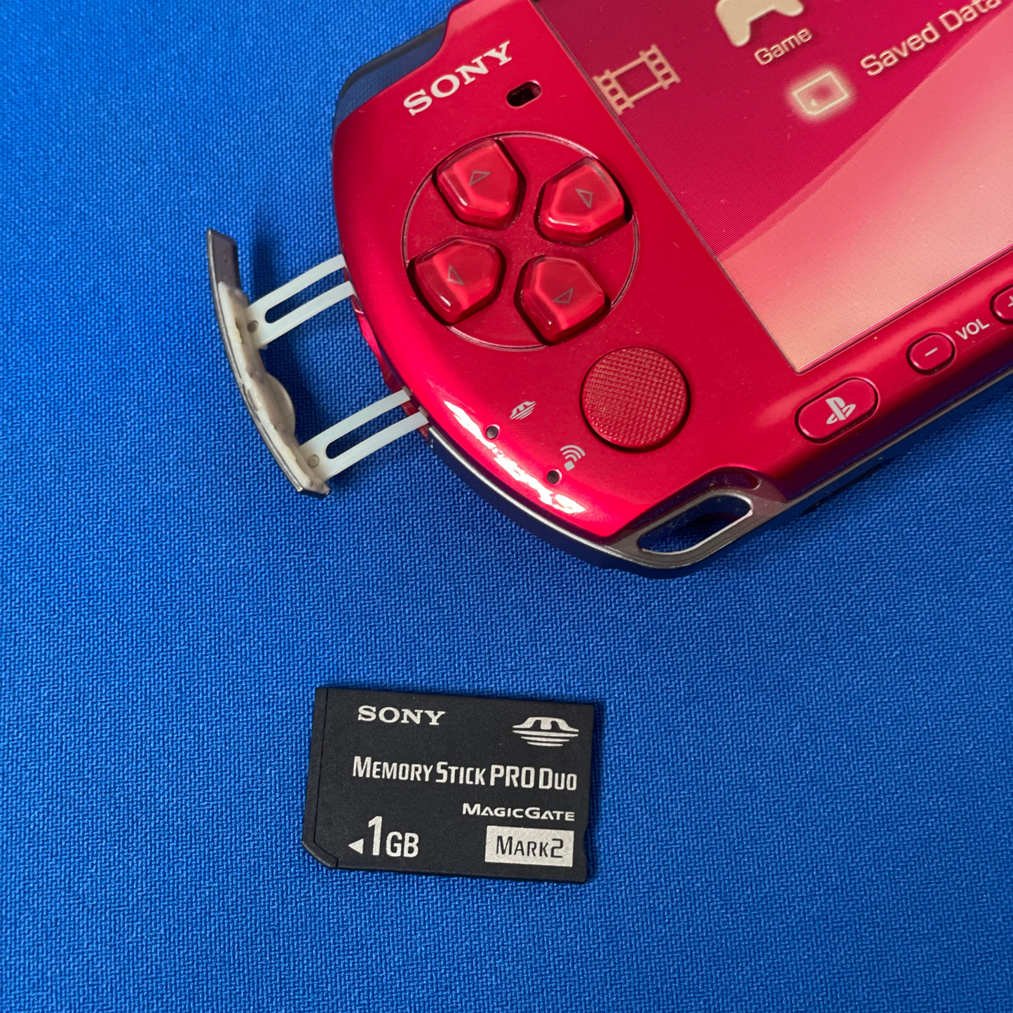 Sony PSP 3000 Radiant Red