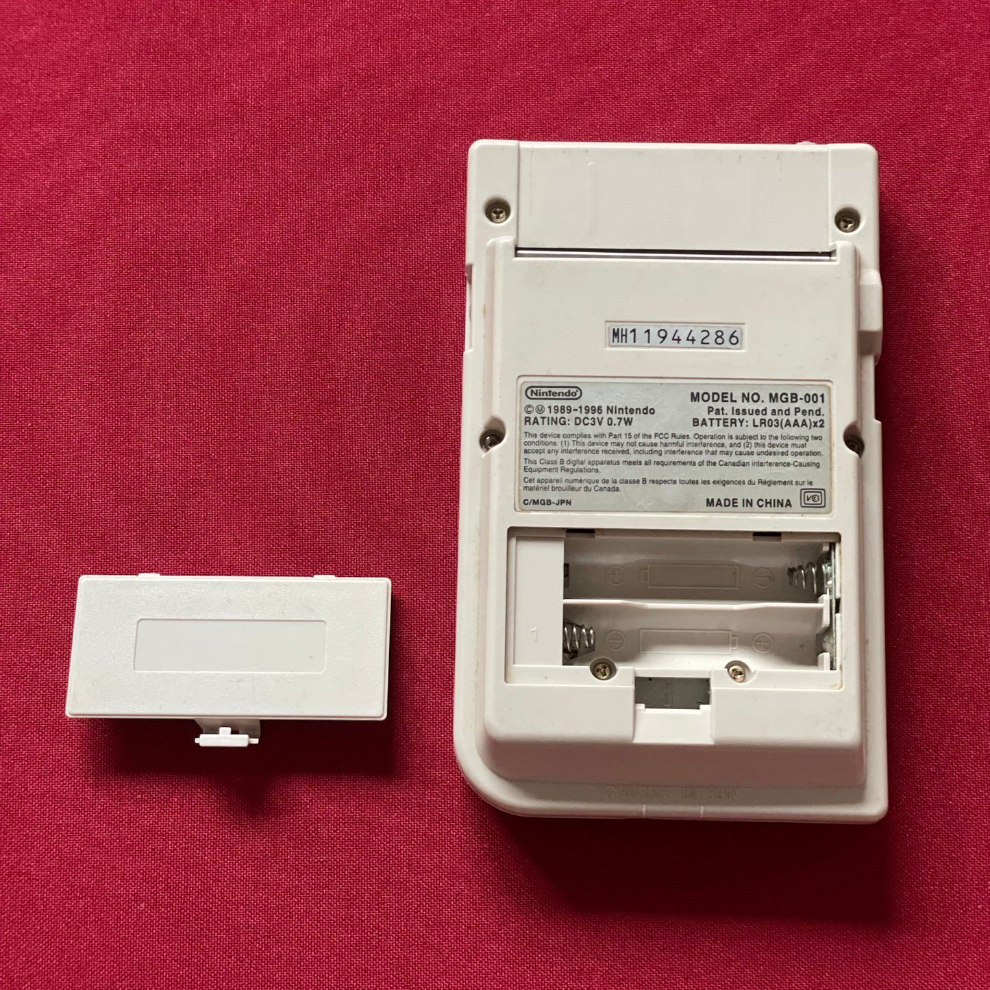 Nintendo Gameboy Pocket Off-white speciální edice