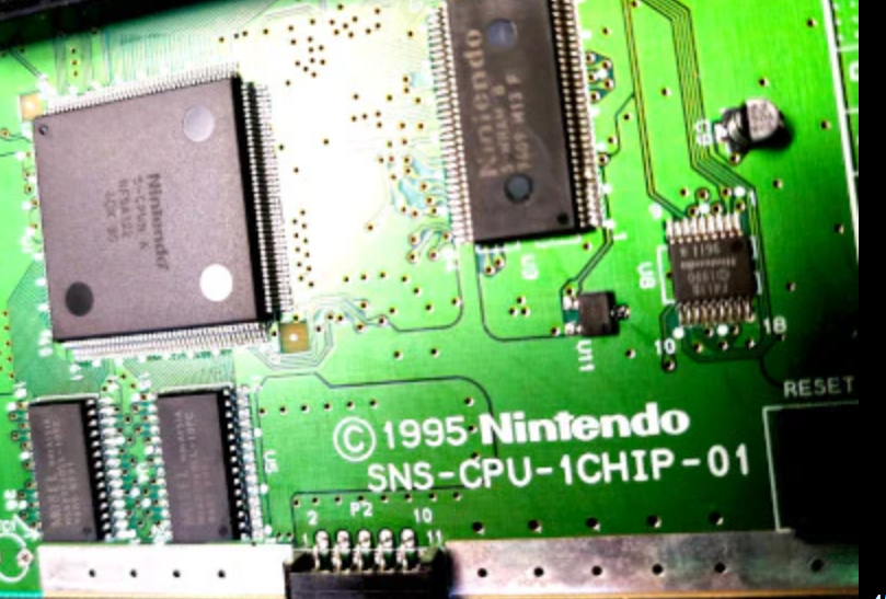 Nintendo SNES konzole - 1 chip verze