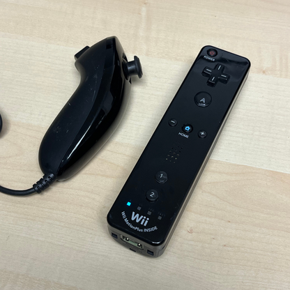 Nintendo Wii Black RVL-001 (zpětně kompatibilní s GC)
