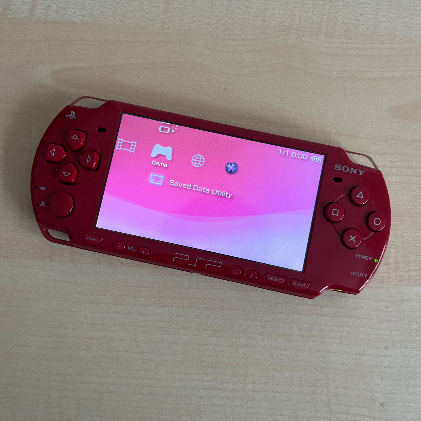 Sony PSP 2000 Deep Red Value Pack