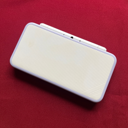 New Nintendo 2DS XL Levander