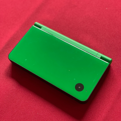 Nintendo DSi LL (XL) Green