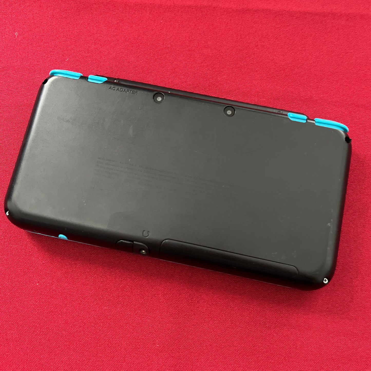 New Nintendo 2DS XL Black & Turquoise