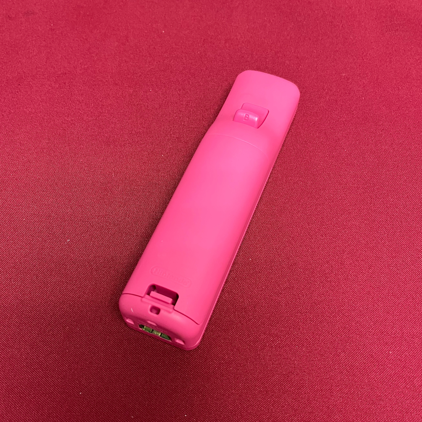 Nintendo Wii Remote Plus Pink