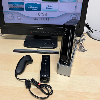 Nintendo Wii Black RVL-001 (zpětně kompatibilní s GC)
