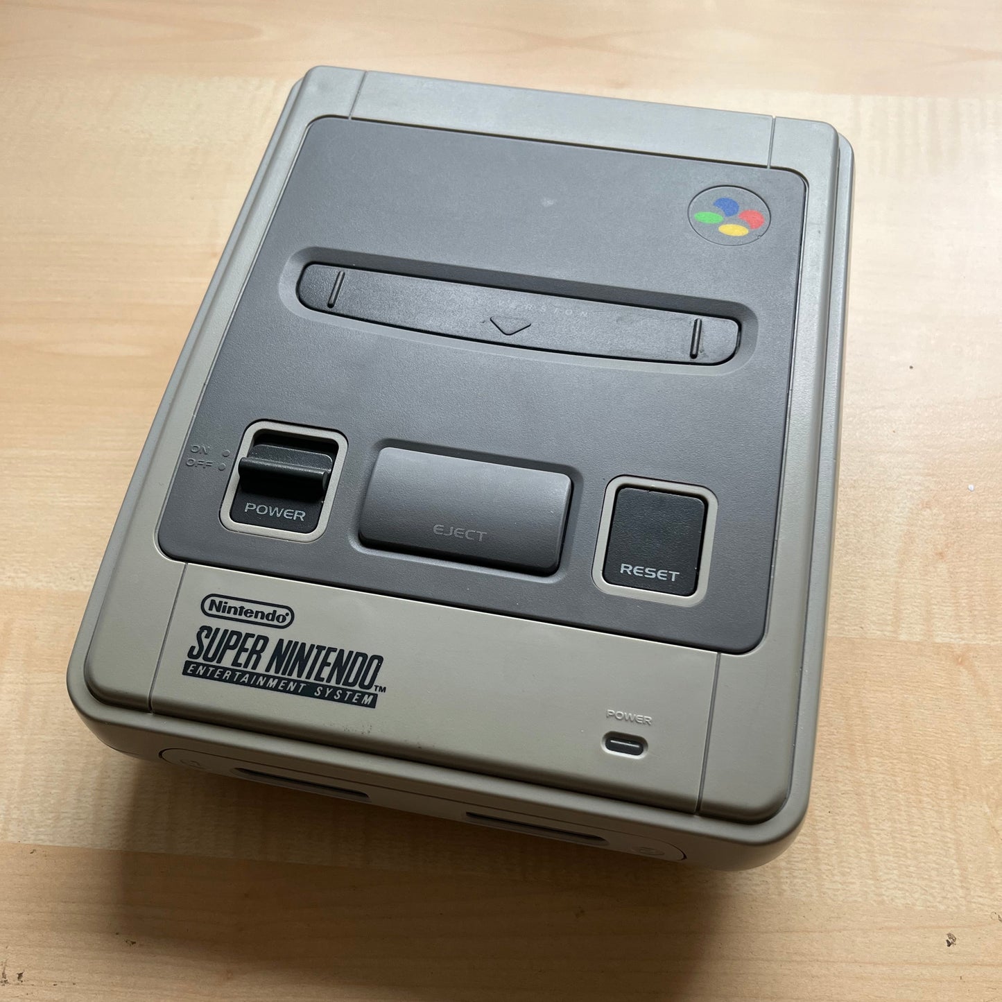 Nintendo SNES konzole - 1 chip verze