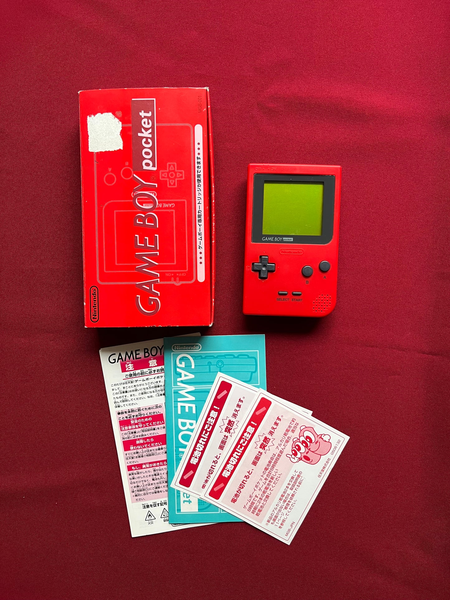 Nintendo Gameboy Pocket Red kompletní balení