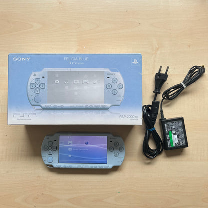 Sony PSP 2000 Felicia Blue v kompletním balení